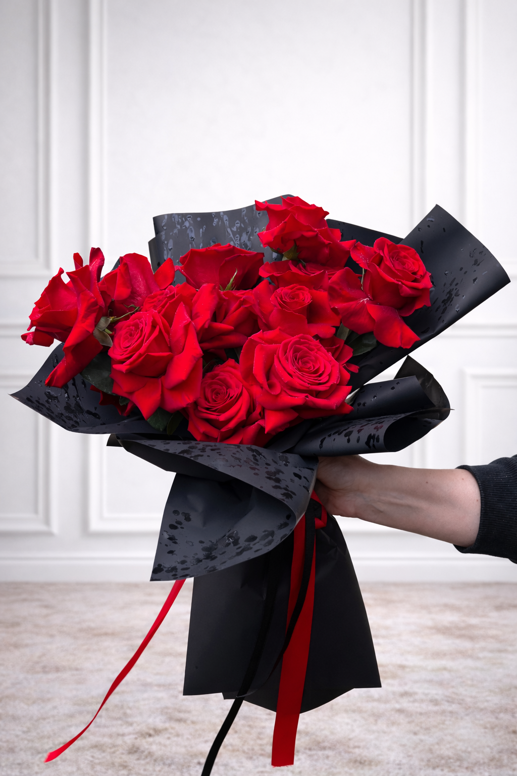 Bukiet Róż „Wieczorowa Elegancja”